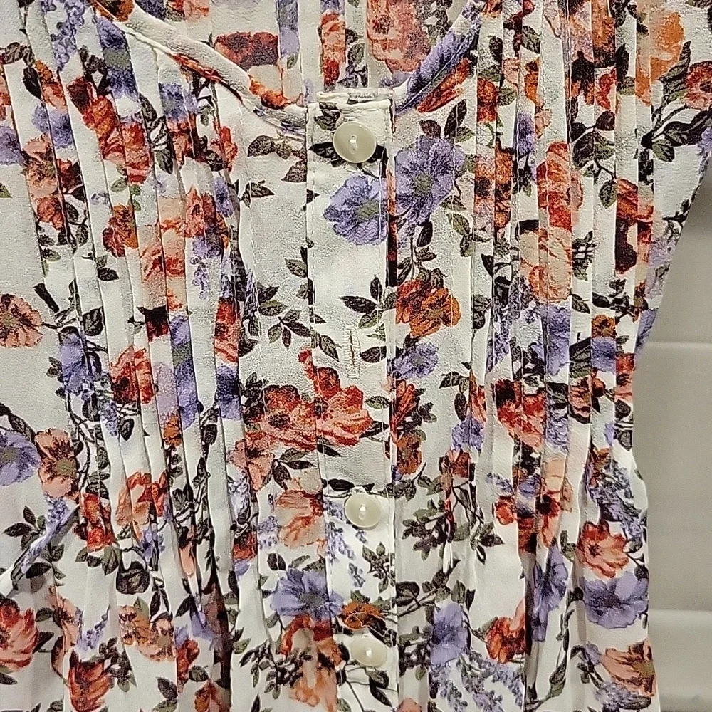 American Rag Racerback top Medium - Picture 3 of 4
